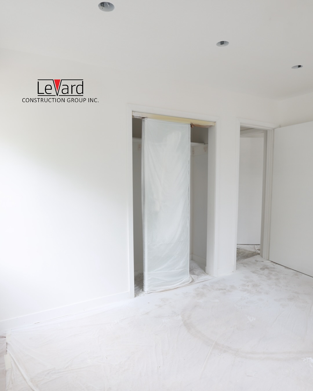 Closet finish